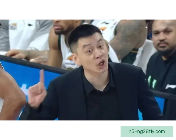 杨鸣莫兰德直言关键球肯定表现